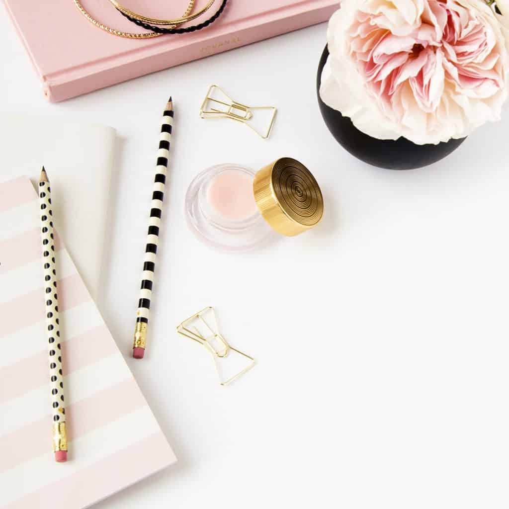 Pastel joiurnals, flower, cream, and clip